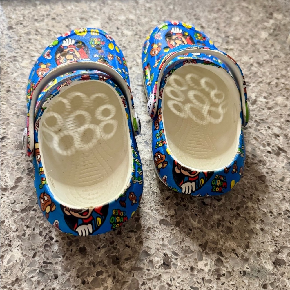 Nintendo Kids Clogs - Blue - Pre-Loved Size 5C/6C👟🎮 - Picture 6 of 10